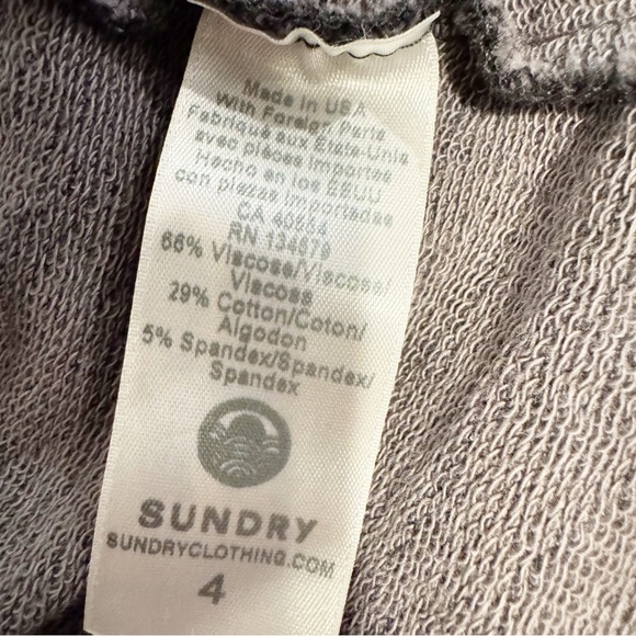 Sundry | NWT Camo Flare Pant w/ Trim-Charcoal Sz. 4 - Picture 8 of 10